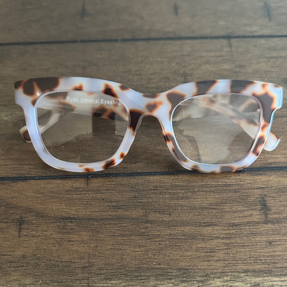 Ryam Simkhai 2.5 Tortoise Shell Reader Glasses - image 3